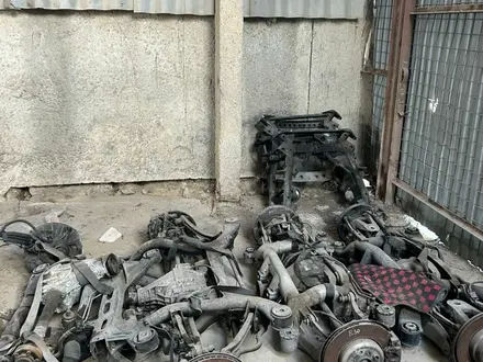 Балка на BMW за 9 900 тг. в Актау – фото 2