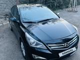 Hyundai Accent 2015 года за 6 100 000 тг. в Астана – фото 2