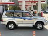 Toyota Land Cruiser Prado 2002 года за 13 000 000 тг. в Алматы – фото 3