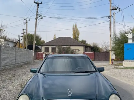 Mercedes-Benz E 280 1997 года за 2 600 000 тг. в Тараз – фото 3
