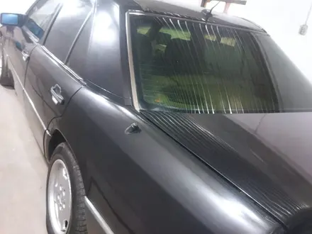 Mercedes-Benz E 230 1992 года за 2 000 000 тг. в Шымкент – фото 2