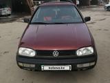 Volkswagen Golf 1994 годаүшін1 000 000 тг. в Тараз