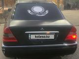 Mercedes-Benz C 180 1996 годаүшін1 000 000 тг. в Алматы – фото 4
