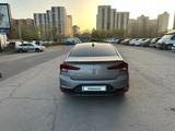 Hyundai Elantra 2020 годаүшін8 700 000 тг. в Астана – фото 5