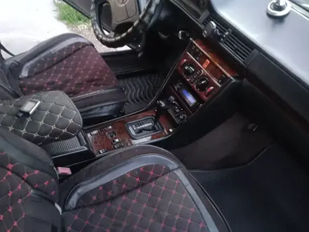 Mercedes-Benz E 280 1995 года за 3 000 000 тг. в Тараз – фото 5
