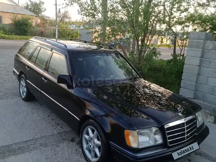 Mercedes-Benz E 280 1995 года за 3 000 000 тг. в Тараз – фото 8