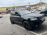 Volkswagen Touareg 2004 годаүшін4 500 000 тг. в Алматы – фото 2