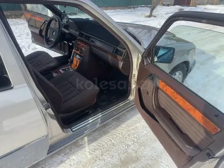 Mercedes-Benz E 230 1991 года за 2 300 000 тг. в Мерке – фото 9