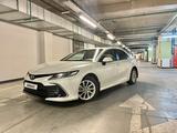 Toyota Camry 2021 годаүшін14 300 000 тг. в Алматы – фото 5