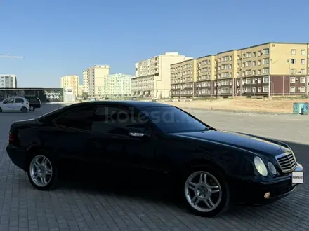 Mercedes-Benz CLK 320 2001 года за 4 300 000 тг. в Актау – фото 2