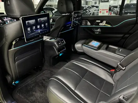 Mercedes-Benz GLS 580 4MATIC 2022 года за 71 000 000 тг. в Астана – фото 16