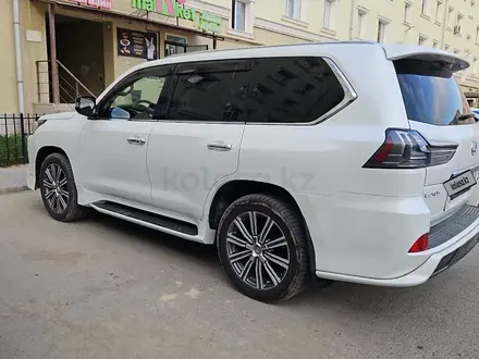 Lexus LX 570 2017 года за 40 000 000 тг. в Актау – фото 5