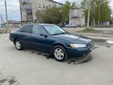 Toyota Camry 1998 годаүшін3 500 000 тг. в Семей