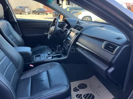 Toyota Camry 2016 года за 10 000 000 тг. в Караганда – фото 15
