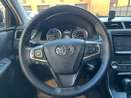 Toyota Camry 2016 года за 10 000 000 тг. в Караганда – фото 17