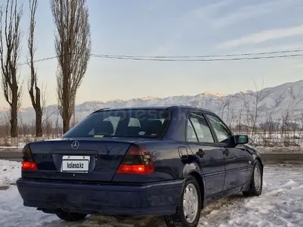 Mercedes-Benz C 200 1997 года за 4 000 000 тг. в Алматы – фото 8