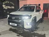 Toyota Hilux 2020 года за 18 000 000 тг. в Шымкент – фото 2