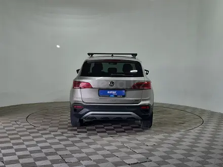 Volkswagen Taos 2022 года за 9 390 000 тг. в Алматы – фото 6