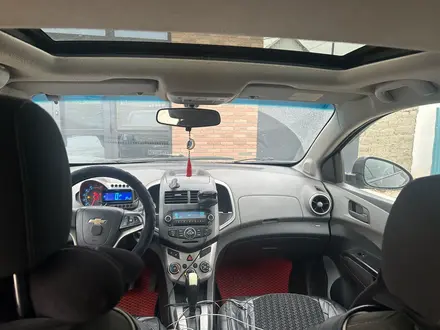 Chevrolet Aveo 2013 года за 2 500 000 тг. в Алматы – фото 4