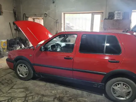 Volkswagen Golf 1994 года за 1 600 000 тг. в Караганда – фото 3