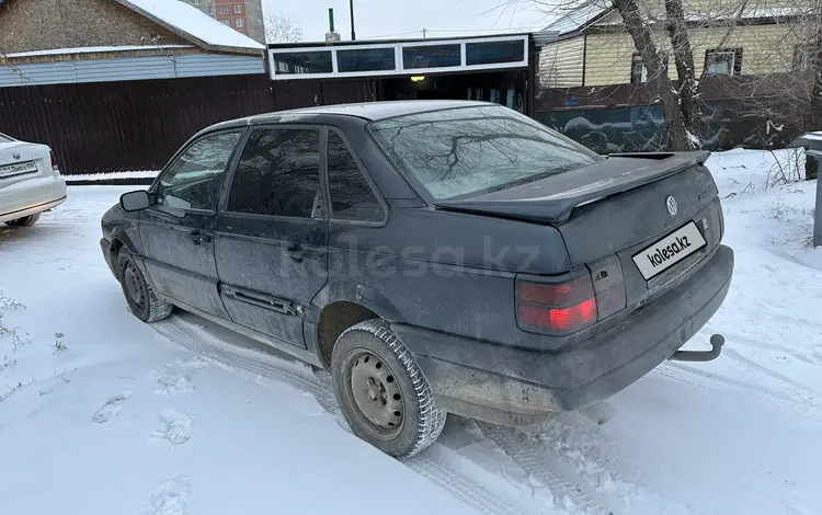 Volkswagen Passat 1991 годаfor700 000 тг. в Караганда