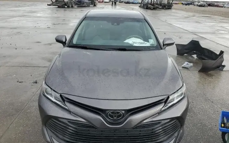 Toyota Camry 2018 года за 7 100 000 тг. в Жанаозен