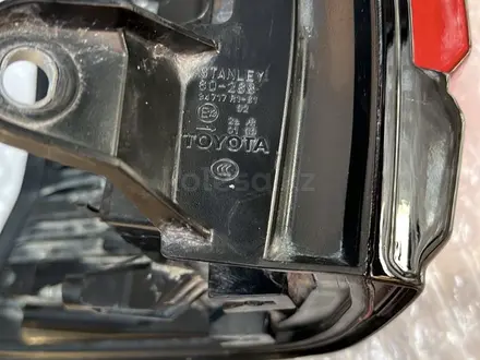 Фонарь задний на Toyota LC Prado 150 (18-23) за 100 000 тг. в Алматы – фото 3