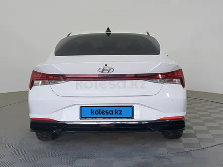 Hyundai Elantra 2021 года за 8 490 000 тг. в Актобе – фото 6