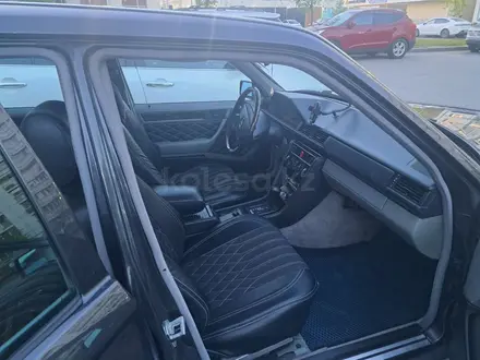Mercedes-Benz E 320 1995 года за 3 500 000 тг. в Алматы – фото 3