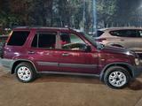 Honda CR-V 1996 года за 2 550 000 тг. в Алматы – фото 2
