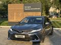 Toyota Camry 2023 года за 14 970 000 тг. в Астана – фото 2
