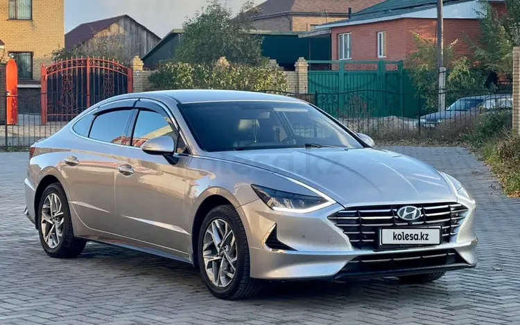 Hyundai Sonata 2022 годаүшін14 500 000 тг. в Усть-Каменогорск