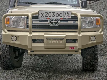 Бампер РИФ силовой передний Toyota Land Cruiser 76 2007 + c доп. Фарам за 425 000 тг. в Алматы – фото 15