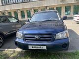 Toyota Highlander 2004 года за 7 000 000 тг. в Алматы