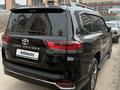 Toyota Land Cruiser 2024 года за 67 000 000 тг. в Астана – фото 2