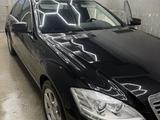 Mercedes-Benz S 350 2009 годаүшін8 000 000 тг. в Караганда – фото 2