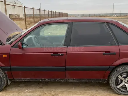 Volkswagen Passat 1993 года за 900 000 тг. в Актау – фото 14