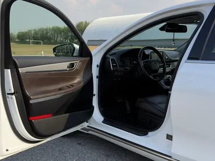 Hyundai Grandeur 2019 года за 13 500 000 тг. в Шымкент – фото 13