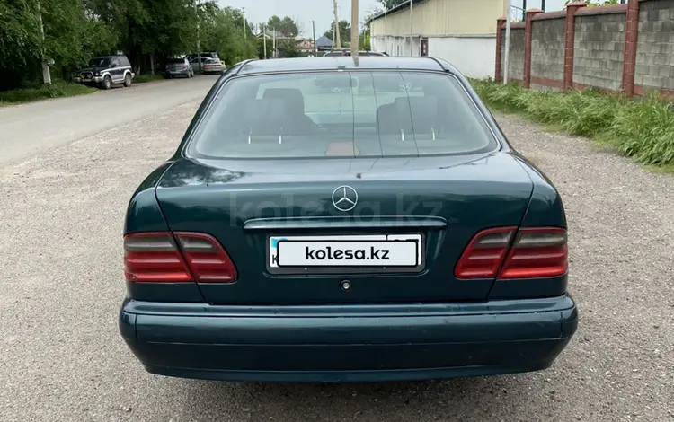Mercedes-Benz E 230 1996 года за 2 195 555 тг. в Алматы