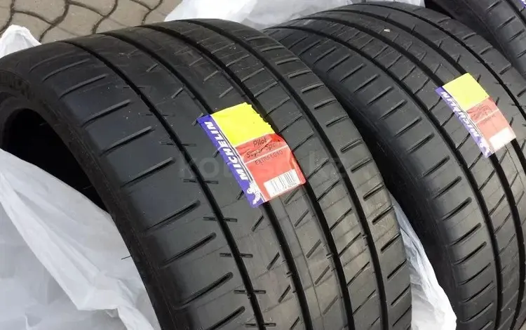 325/30R21 Michelin Pilot Super Sport за 320 000 тг. в Алматы