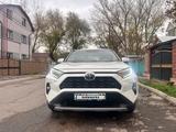 Toyota RAV4 2019 года за 16 500 000 тг. в Алматы – фото 2