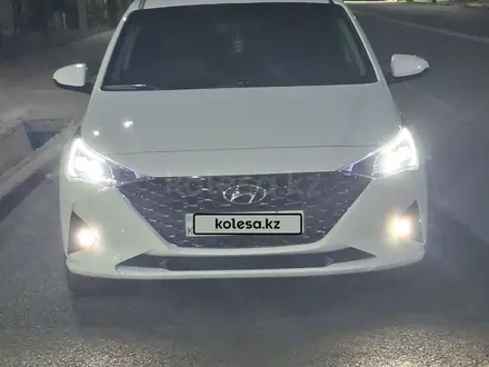 Hyundai Accent 2021 года за 7 500 000 тг. в Шымкент – фото 3