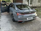 Hyundai Elantra 2021 года за 10 500 000 тг. в Шымкент – фото 4