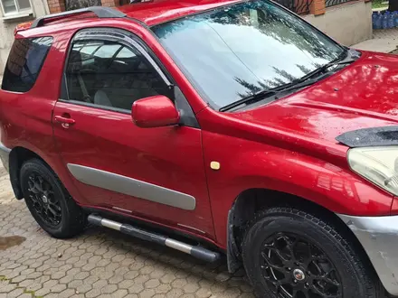 Toyota RAV4 2001 года за 4 700 000 тг. в Алматы – фото 8