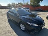 Toyota Camry 2021 года за 13 500 000 тг. в Костанай – фото 5