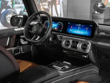 Mercedes-Benz G 500 4MATIC 2025 года за 157 000 000 тг. в Астана – фото 3