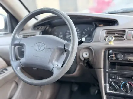 Toyota Camry 1997 года за 1 900 000 тг. в Тараз – фото 14