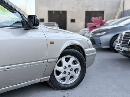 Toyota Camry 1997 года за 1 900 000 тг. в Тараз – фото 9