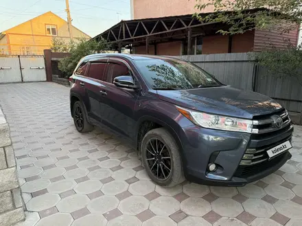 Toyota Highlander 2017 года за 17 000 000 тг. в Алматы – фото 3