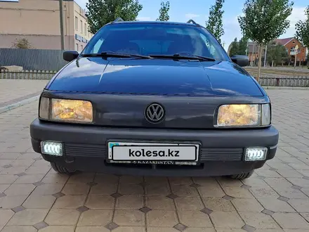 Volkswagen Passat 1993 года за 2 400 000 тг. в Уральск – фото 4
